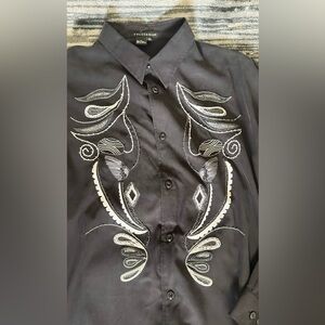 Vintage rockabilly country western style
And beaded and embroidered  silk shirt.
